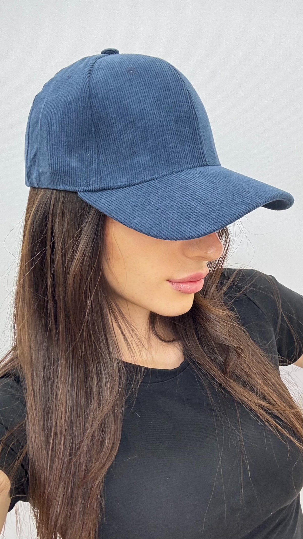 Cappelli a costine scamosciati Bea